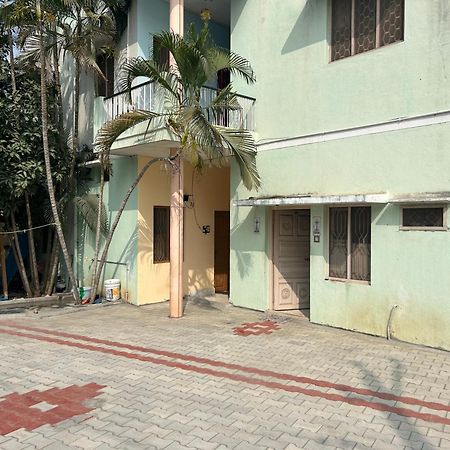 Anbu Ramana Guest House Tiruvannāmalai Exterior foto