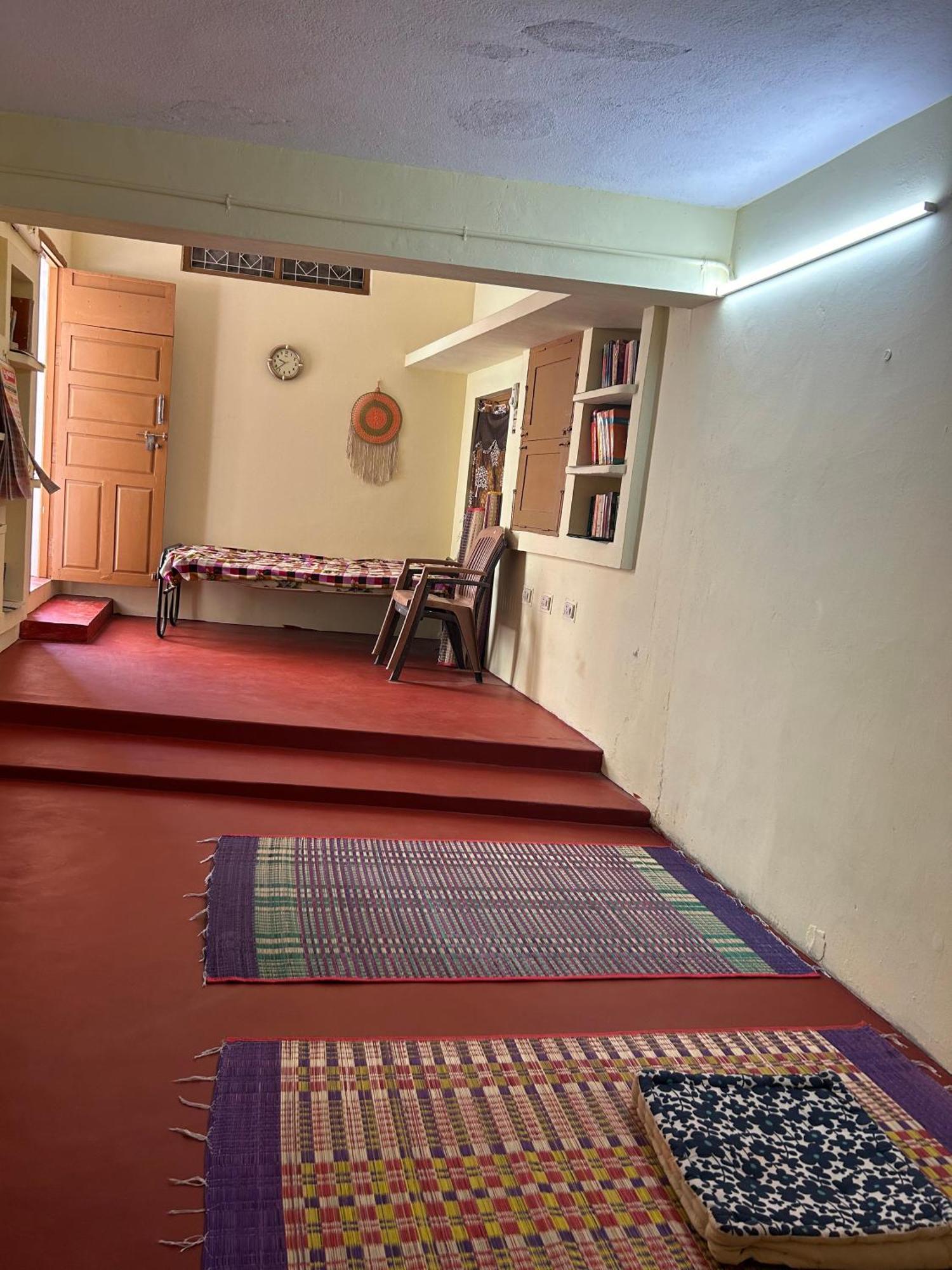 Anbu Ramana Guest House Tiruvannāmalai Exterior foto