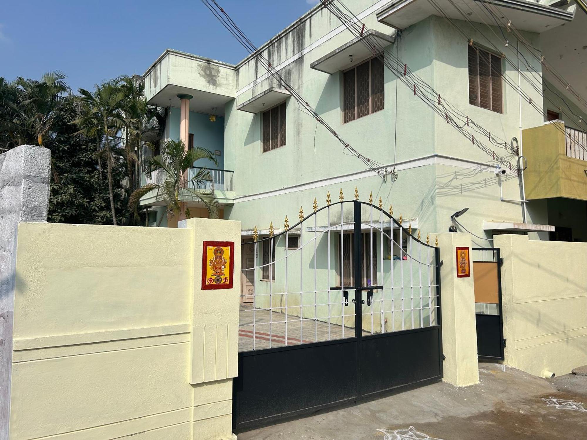 Anbu Ramana Guest House Tiruvannāmalai Exterior foto